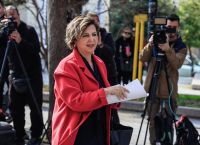 ΣΥΡΙΖΑ: Η νυχτερινή σύσκεψη 8 στελεχών που αποφάσισε να ρίξει τη Γεροβασίλη στη μάχη