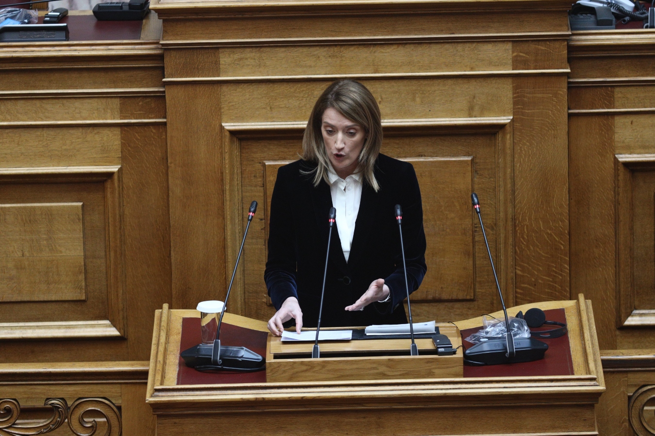 Μέτσολα: Θέλω να αποτίσω φόρο τιμής στην Δημοκρατία, τιμώντας τον Ναβάλνι