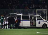 Παναθηναϊκός ΠΑΟΚ: Σοβαρός τραυματισμός Μπάμπα στη Λεωφόρο – Μπήκε το ασθενοφόρο [vid]