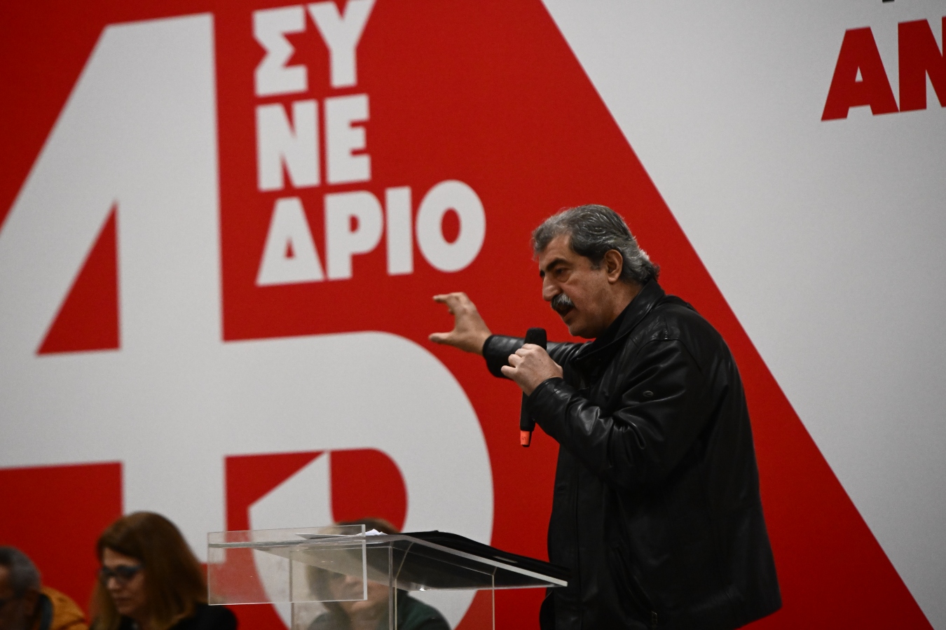 Πολάκης: Πρόεδρο έχουμε, λάθος η παρέμβαση Τσίπρα, να αποσύρει την υποψηφιότητά της η Γεροβασίλη
