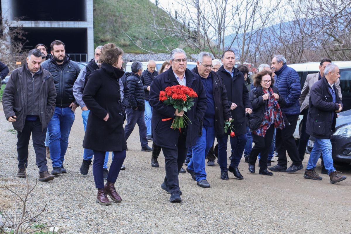 Κουτσούμπας: Σήμερα αγωνιζόμαστε, διεκδικούμε για να μη συγκαλυφθεί το έγκλημα των Τεμπών