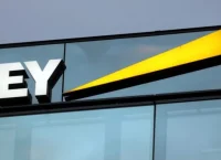 EY Ελλάδος: Μνημόνιο συνεργασίας με το Πανεπιστήμιο Πειραιώς
