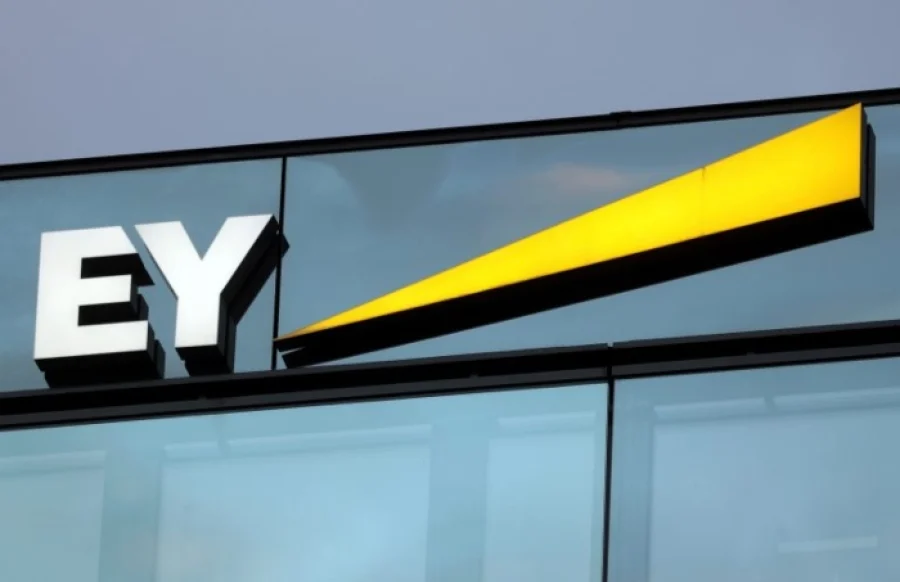 EY Ελλάδος: Μνημόνιο συνεργασίας με το Πανεπιστήμιο Πειραιώς