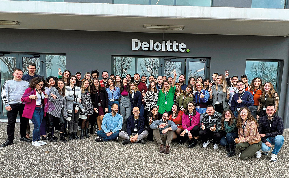 Ξεφεύγει από το auditing η Deloitte και ποντάρει στις νέες τεχνολογίες