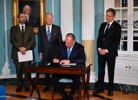 Γεραπετρίτη – Μπλίνκεν: Τι είναι οι συμφωνίες διαστημικής συνεργασίας «Άρτεμις» που υπέγραψε η Ελλάδα