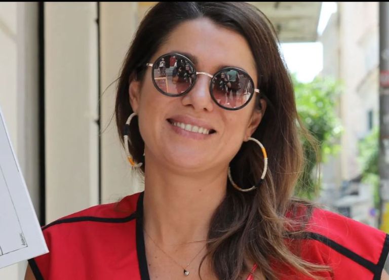 Κλέλια Ρένεση: Απαντάει πρώτη φορά για το αναφυλακτικό σοκ που κόντεψε να της στοιχίσει τη ζωή