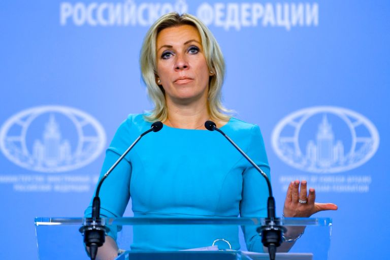 Ζαχάροβα: Η ομάδα «Μπάιντεν» έκανε τους Αμερικανούς συνένοχους σε μια αιματηρή τραγωδία