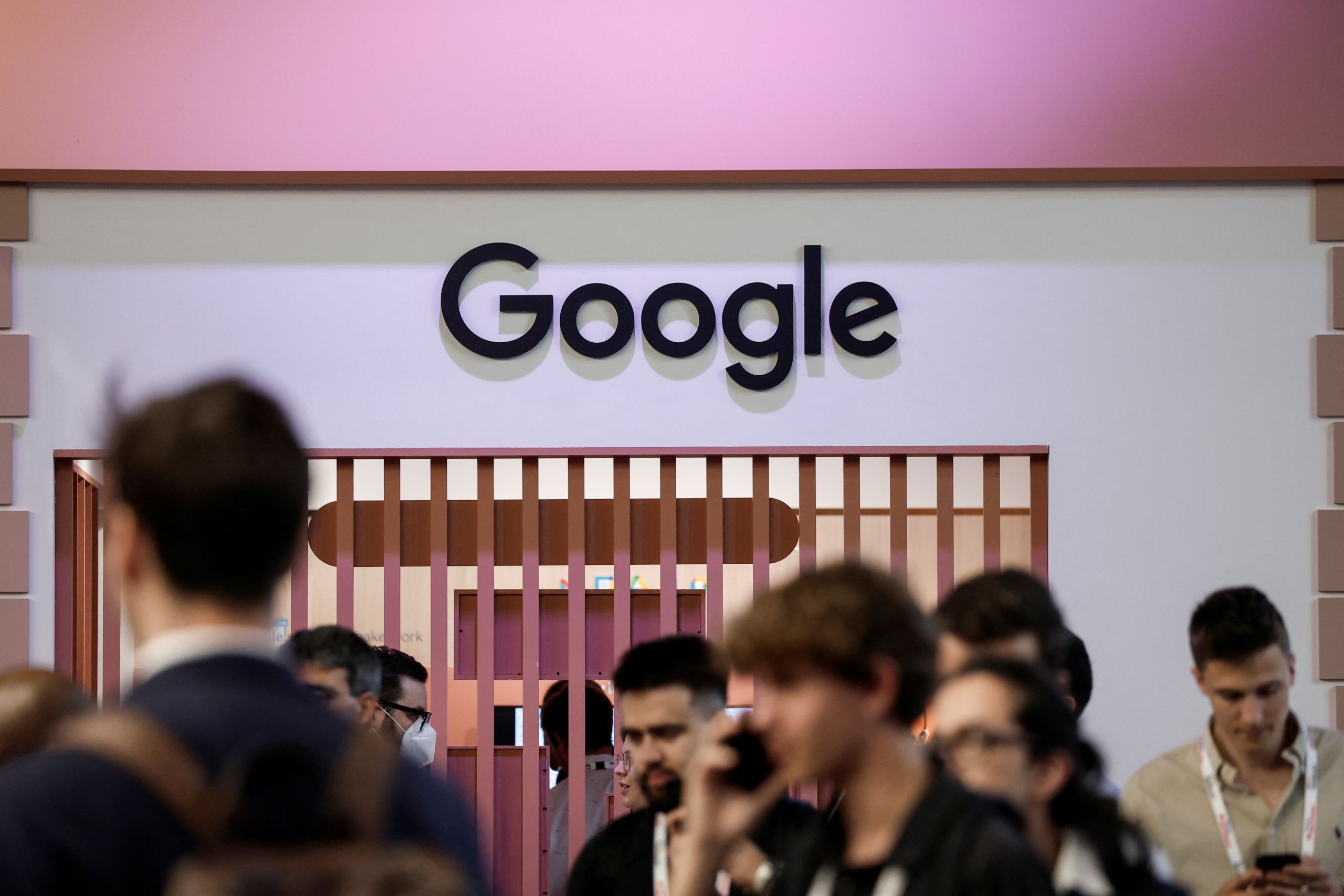 Η Google ξόδεψε 2,1 δισ δολάρια για αποζημιώσεις μετά από απολύσεις εργαζομένων