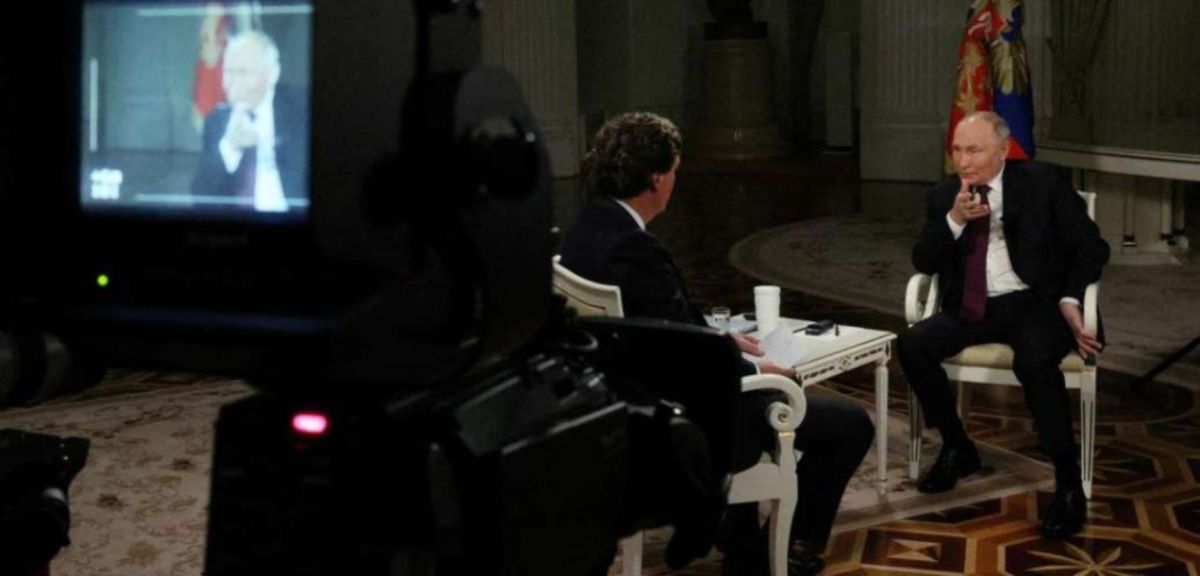 Από τον «αλαζόνα» Μπόρις Τζόνσον στον Γ’ Παγκόσμιο Πόλεμο: Πέντε σημεία της συνέντευξης Πούτιν