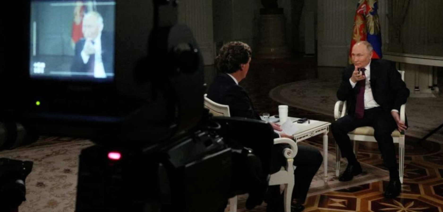 Από τον «αλαζόνα» Μπόρις Τζόνσον στον Γ’ Παγκόσμιο Πόλεμο: Πέντε σημεία της συνέντευξης Πούτιν