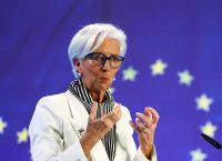 Λαγκάρντ: Αν δεν υπάρξει κάποιο σοκ, θα γίνει μείωση των επιτοκίων σύντομα