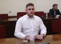 Αλικανιώτης στην Εξεταστική για τα Τέμπη: Καιγόμουν από τις λαμαρίνες – Μπήκα στο τρένο να βοηθήσω