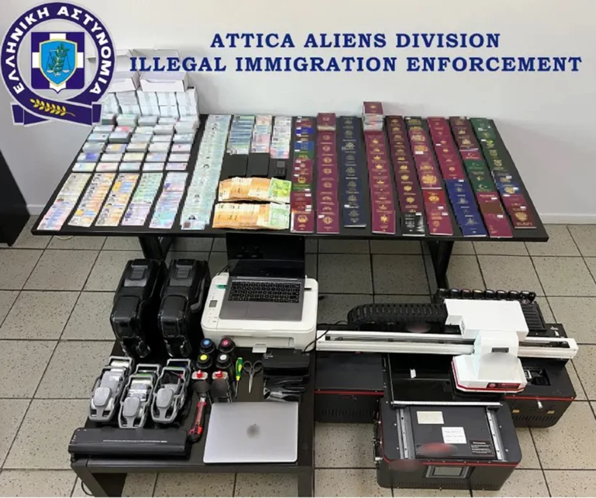 Επιχείρηση «Illuminati»: Πώς η ΕΛ.ΑΣ. ανακάλυψε το hi-tech κύκλωμα διακίνησης μεταναστών
