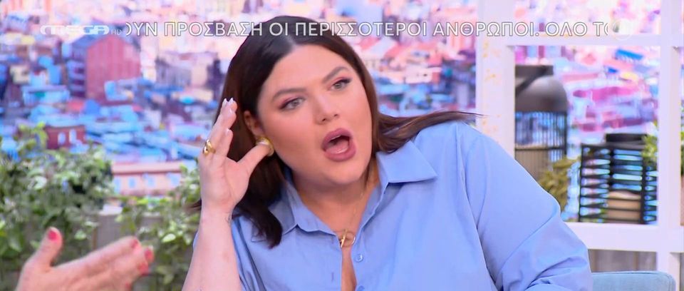 Η ατάκα της Βίκυς Παγιατάκη που άφησε άφωνη τη Δανάη – «Σε βλέπω κάθε πρωί γυμνή»