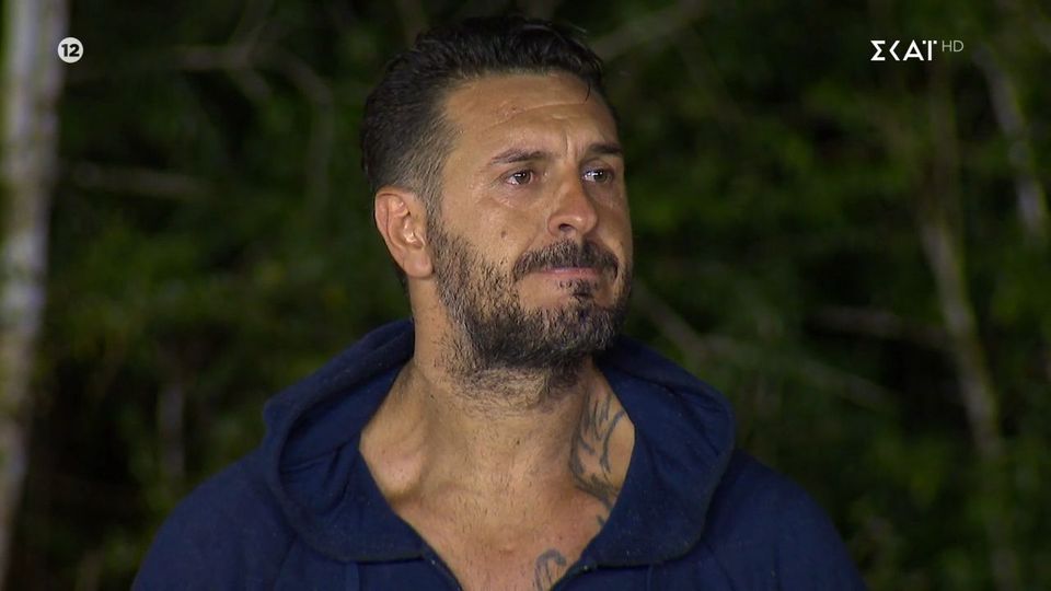 “Έκλαψαν και τα τσιμέντα” με την αποχώρηση του Λαμάι: «Θέλω να είναι περήφανος ο γιος μου»