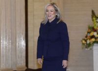 Βόρεια Ιρλανδία: Το κοινοβούλιο διόρισε για πρώτη φορά Πρώτη υπουργό προερχόμενη από το Σιν Φέιν