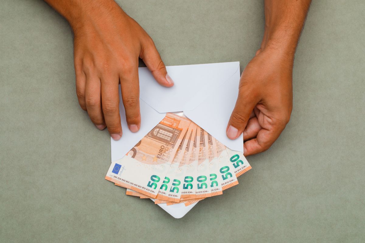 Servicers: Ρύθμισαν δάνεια 6,4 δισ. ευρώ το 2023