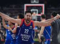 “Φούντωσαν” οι φήμες για Μίσιτς και Παναθηναϊκό