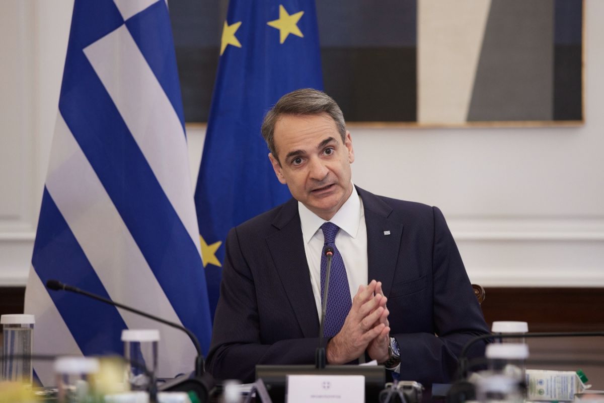 Μητσοτάκης: Στην αεροπορική βάση Κοτρωνίου την Τετάρτη για την παραλαβή των τριών νέων ελικοπτέρων