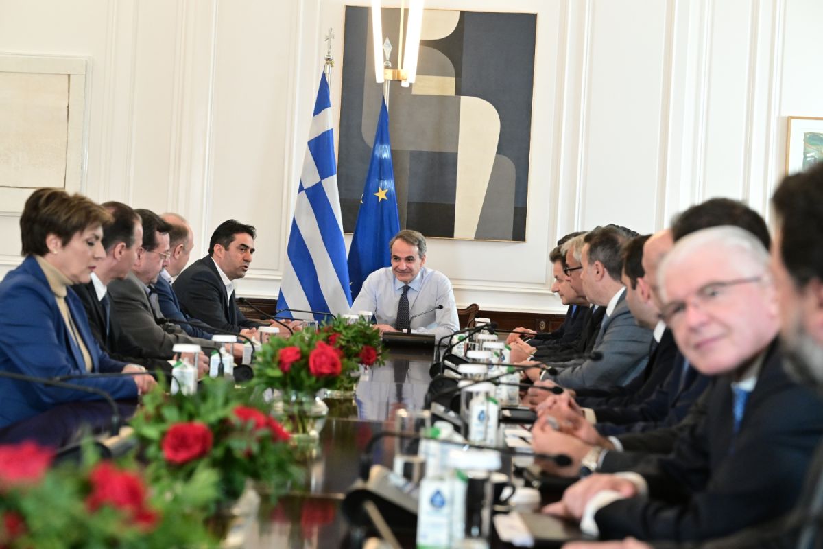 Στο Μαξίμου νέα συνάντηση του Πρωθυπουργού με θεσμικούς εκπροσώπους αγροτικών φορέων