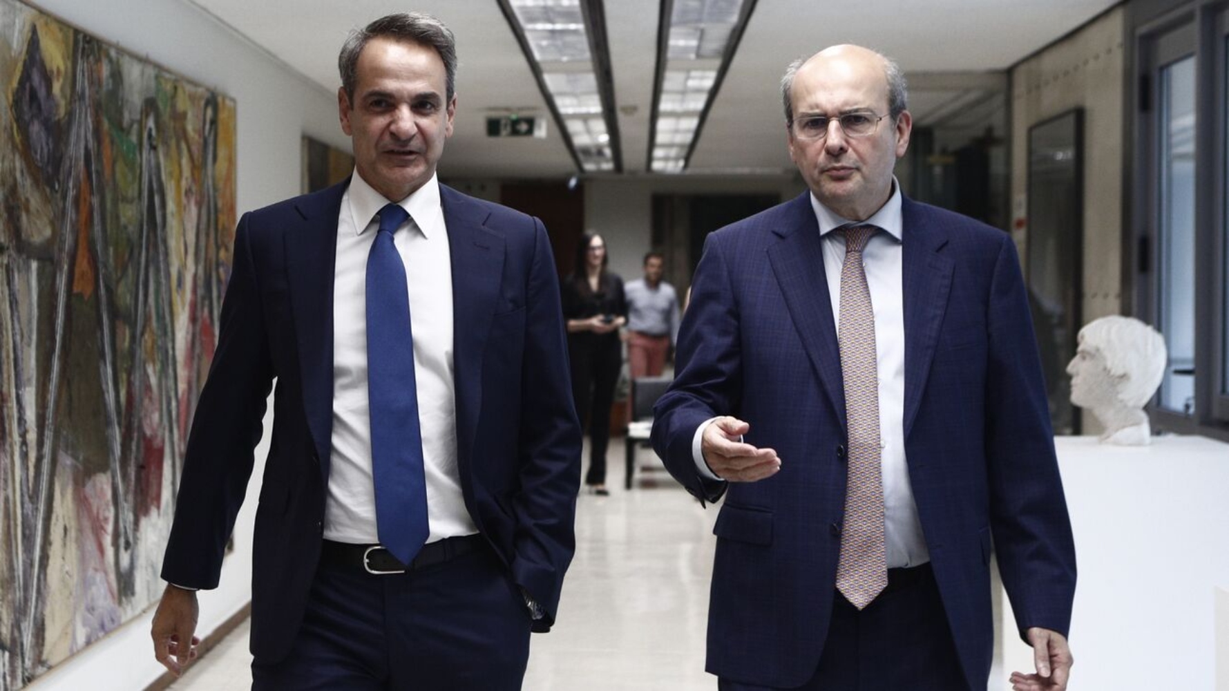 Χατζηδάκης: Άνω των 800 ευρώ ο κατώτατος μισθός, ανακοινώσεις στις 22/3