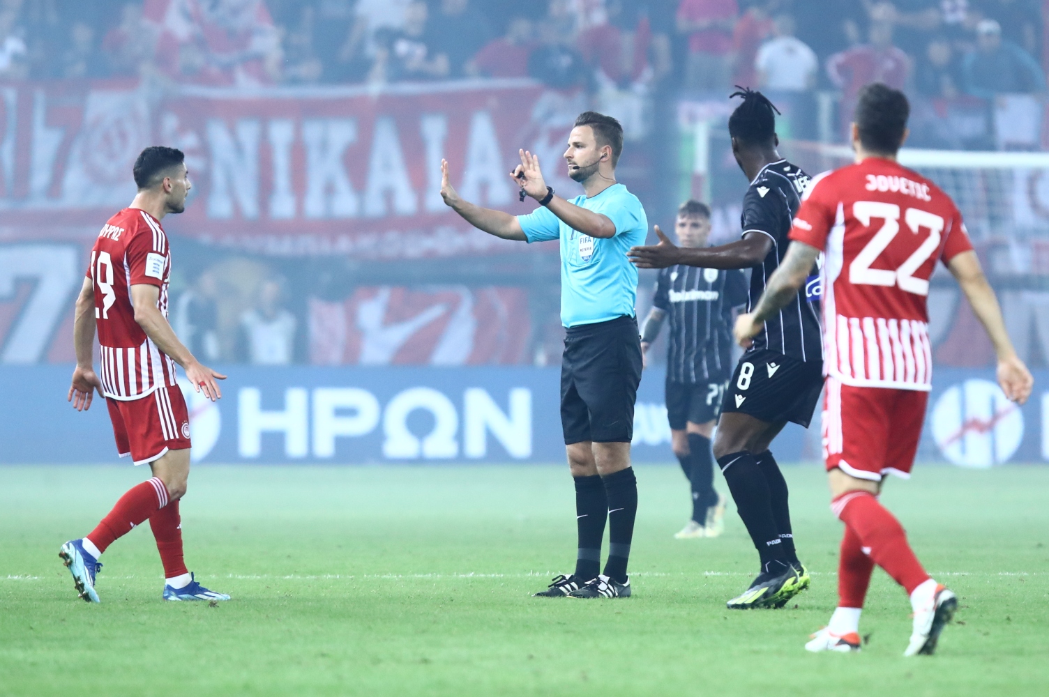 Conference League: Πόσα θα πάρουν Ολυμπιακός και ΠΑΟΚ αν περάσουν στους «8»