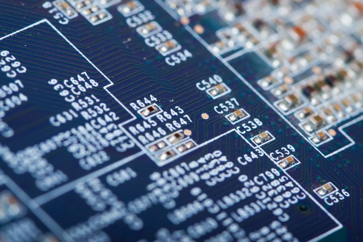 ΗΠΑ: 1,5 δισ. δολάρια στον «κολοσσό» της GlobalFoundries για την παραγωγή μικροτσίπ