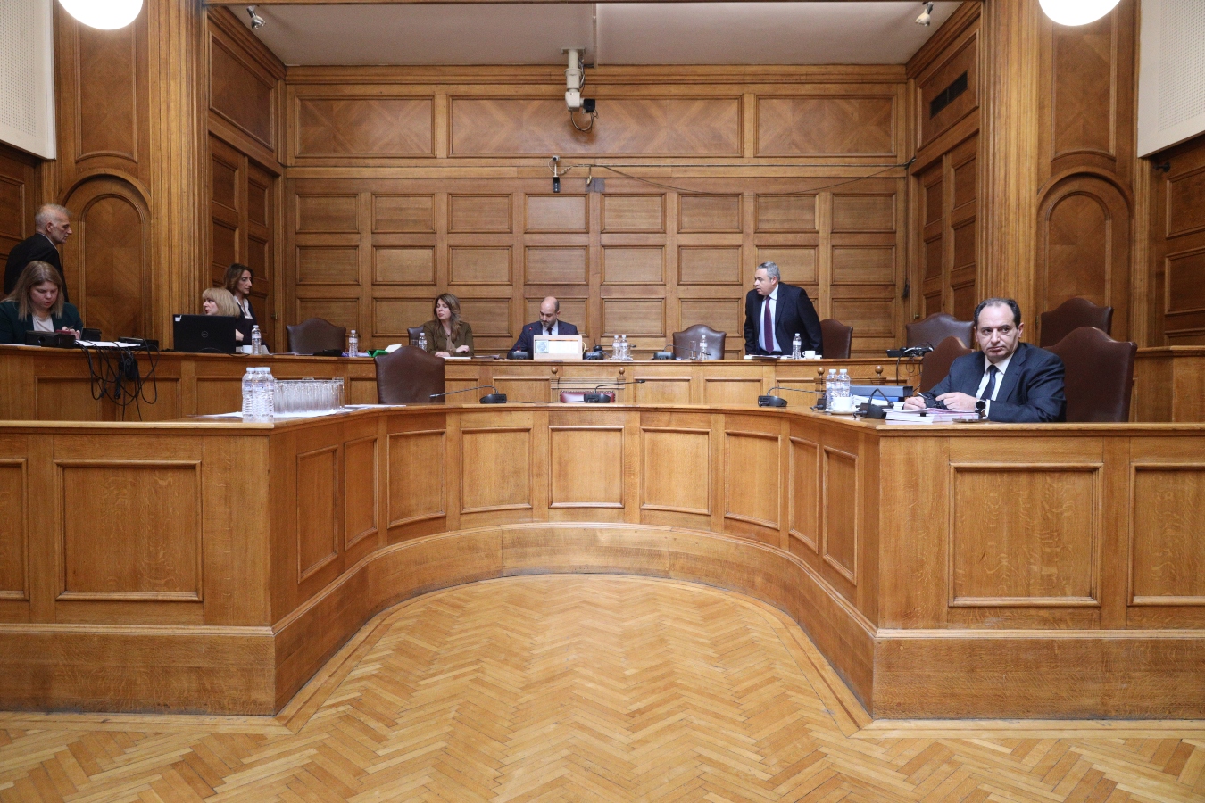 Τέμπη: Στη Βουλή διαβιβάστηκε η δικογραφία της Εισαγγελίας Εφετών Λάρισας [vid]