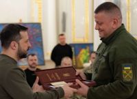 Κίεβο: Απερρίφθη μετ’ επαίνων ο Ζαλούζνι από τον Ζελένσκι