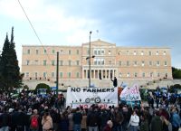 Κυβέρνηση και αγρότες καθορίζουν τις επόμενες κινήσεις τους