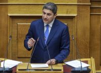 Αγρότες: Συνεδριάζει το συμβούλιο των υπουργών Γεωργίας της ΕΕ – Με 19 προτάσεις στις Βρυξέλλες ο Αυγενάκης