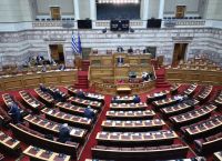 Νομοσχέδιο για ομόφυλα ζευγάρια: Νίκη και Σπαρτιάτες ζητούν ονομαστική ψηφοφορία