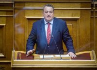 «Χριστιανός ορθόδοξος αλά καρτ;», ρωτάει ο Στυλιανίδης και καταψηφίζει