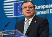 Μπαρόζο για Ουκρανία: Η Ε.Ε. δεν μπορεί να δεχθεί μια εμπόλεμη χώρα
