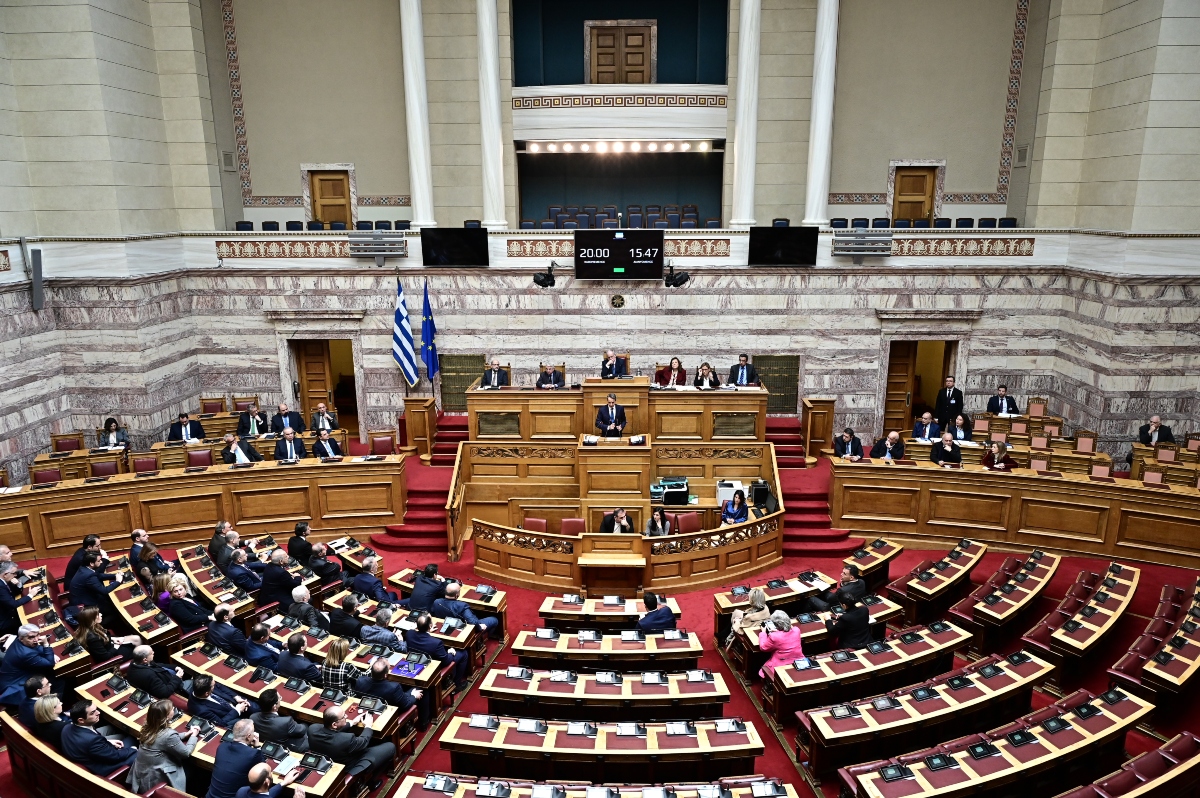 Ευρεία συναίνεση γύρω από το νομοσχέδιο για τα ομόφυλα ζευγάρια