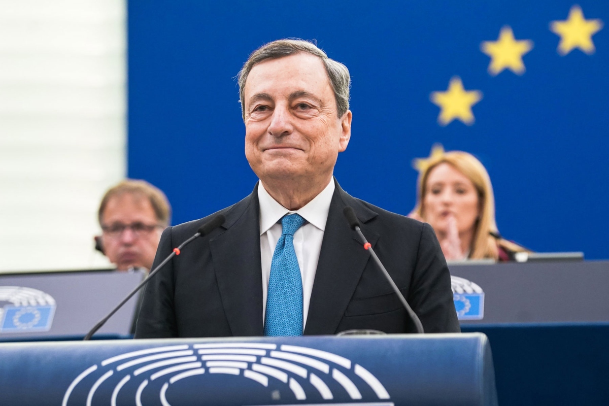 Ντράγκι: Η Ευρώπη πρέπει να κάνει μαζικές επενδύσεις