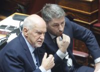 ΠΑΣΟΚ: Κίνηση συστράτευσης από Παπανδρέου – Η Κ.Ο. για τις διαφωνίες