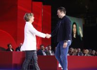 Ροντέο το Συνέδριο: Εκλογές τέλος – Μεγαλώνει το εσωκομματικό χάσμα