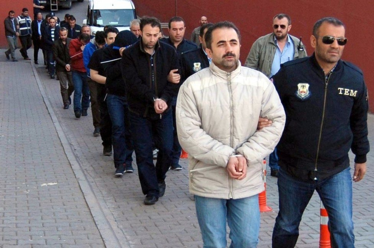 Τουρκία: Μαζικές συλλήψεις υπόπτων για σχέσεις με το Ισλαμικό Κράτος