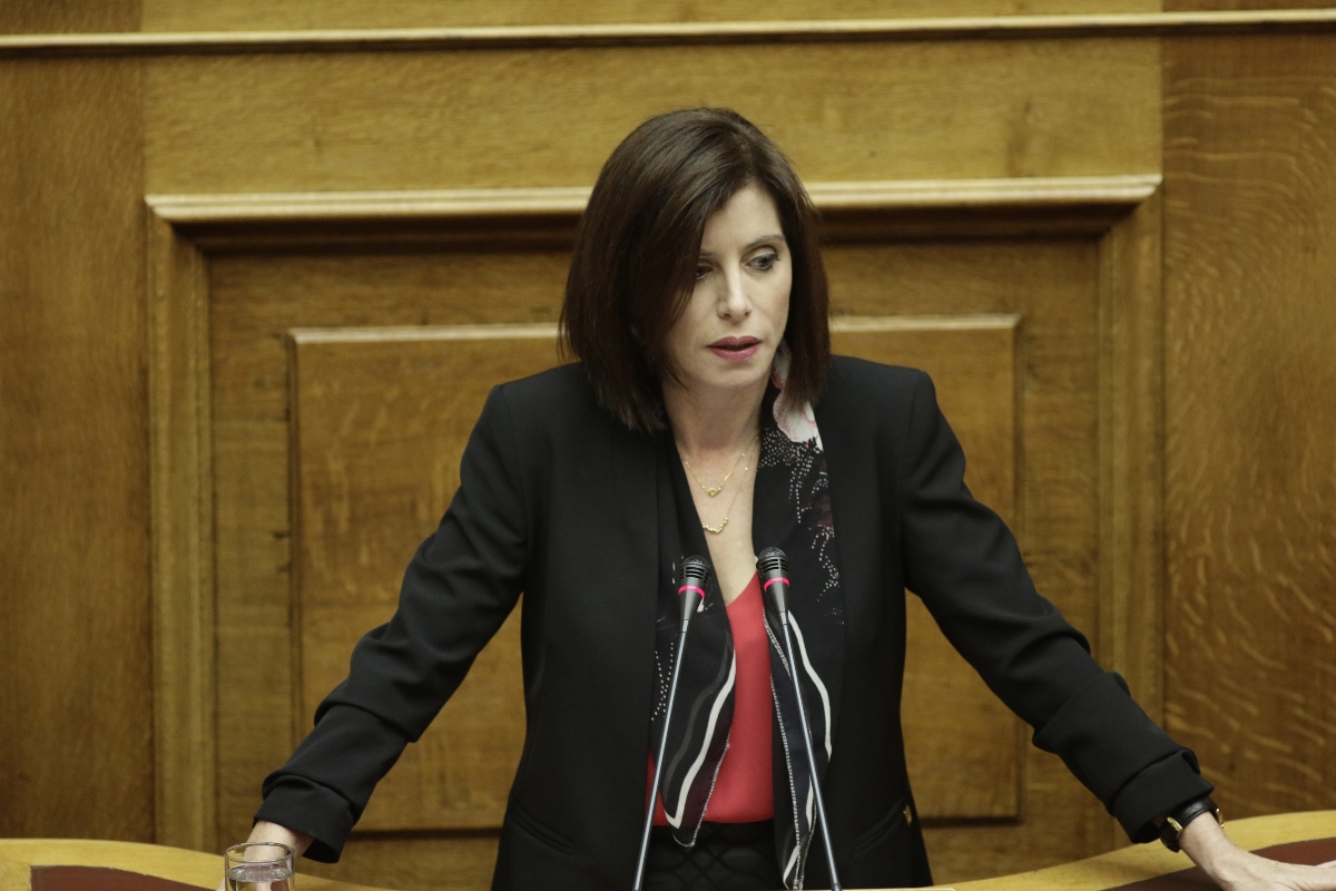 Υπόθεση Ασημακοπούλου: “Πόλεμος” ΝΔ και ΣΥΡΙΖΑ – Σιωπή Κεραμέως