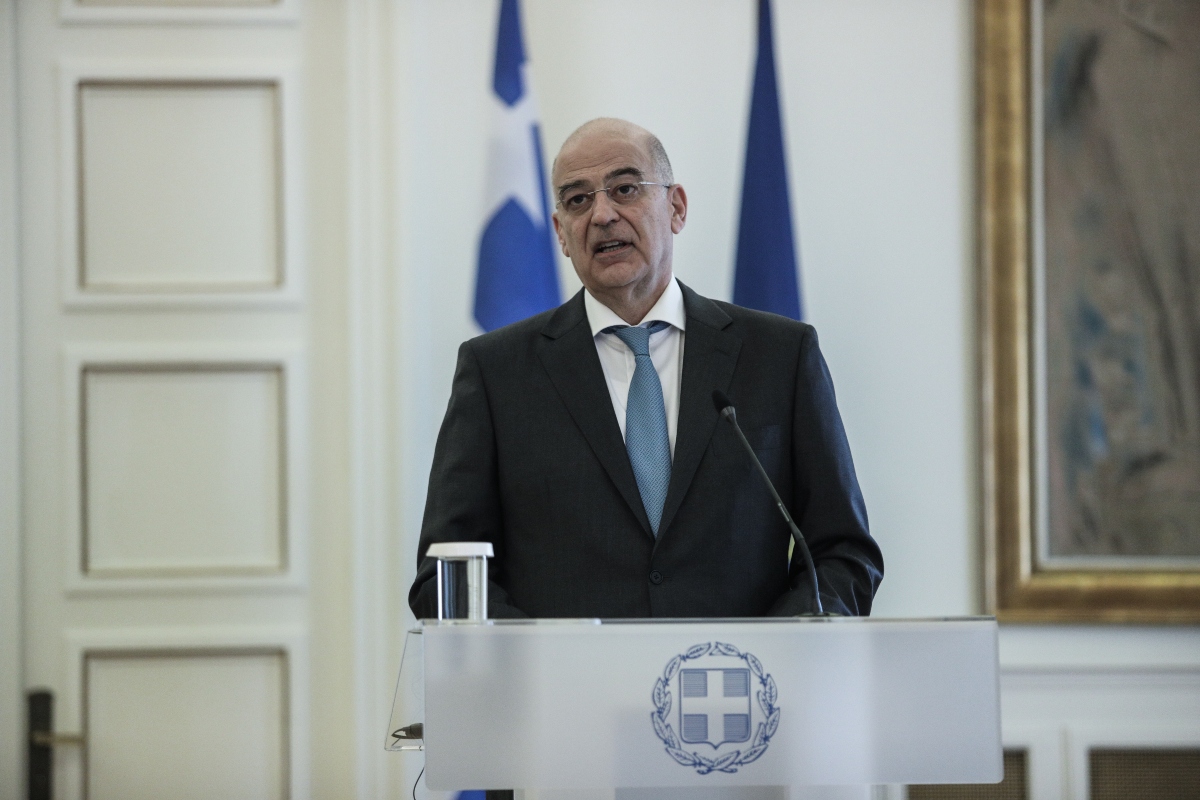 Δένδιας: Με εθνική ενότητα και υπευθυνότητα οφείλουμε να περιφρουρήσουμε τη Δημοκρατία μας