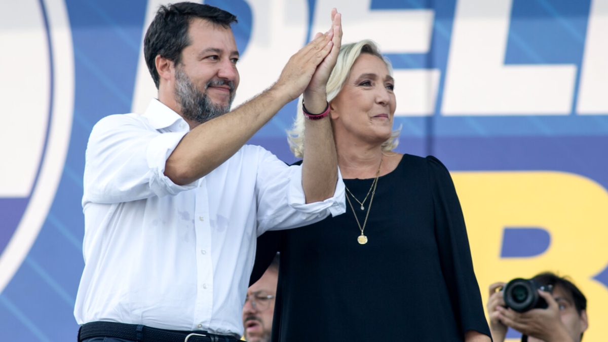 Λε Πεν και Σαλβίνι πιέζουν την Μελόνι να μην στηρίξει την φον ντερ Λάιεν
