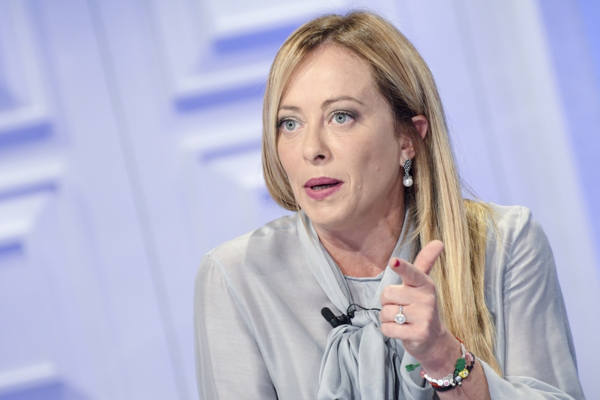 Μελόνι: Δεν θα κάνω ανασχηματισμό μετά τις ευρωεκλογές