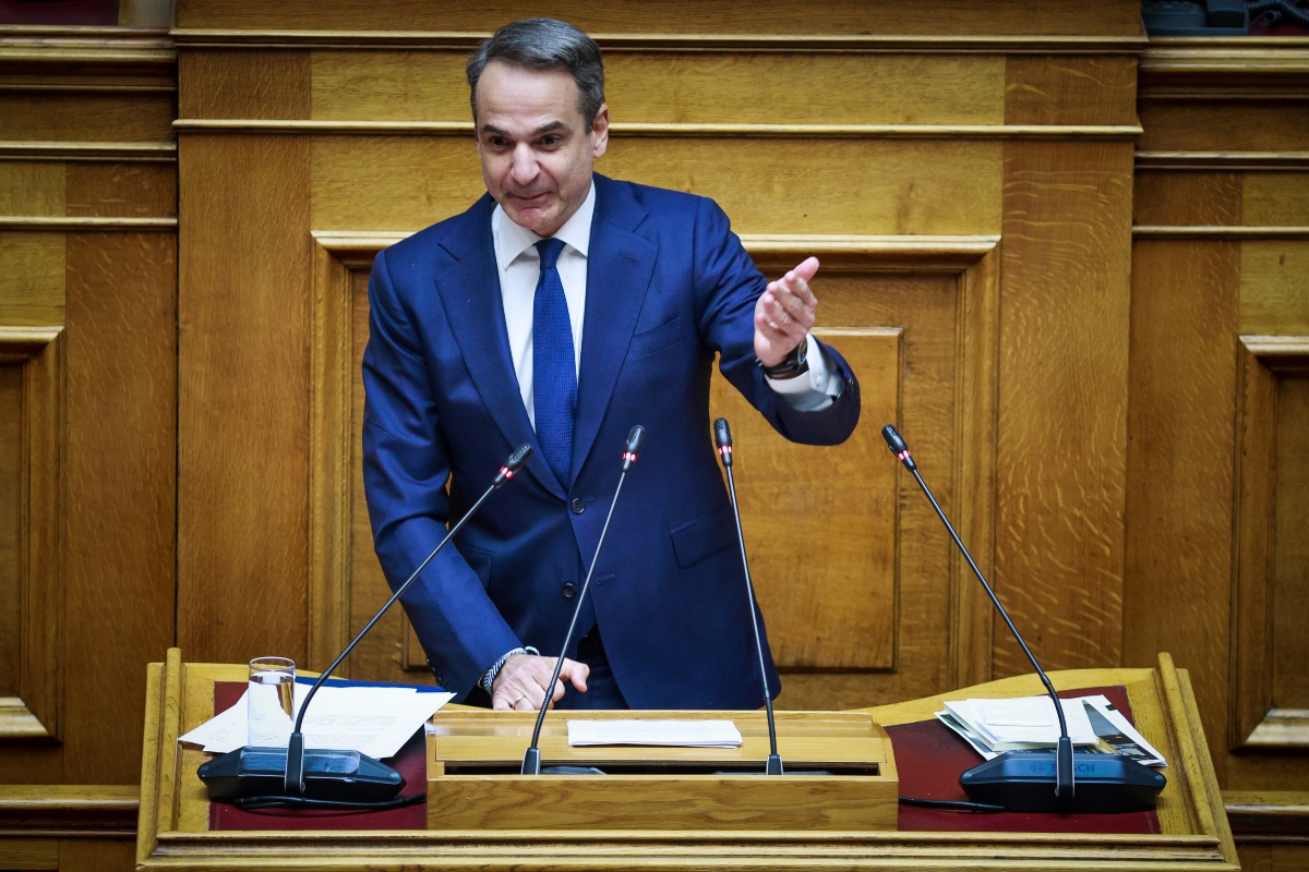 Μητσοτάκης σε Ανδρουλάκη: Πρόθυμος να μεταλλάξει το ΠΑΣΟΚ σε πράσινο ΣΥΡΙΖΑ