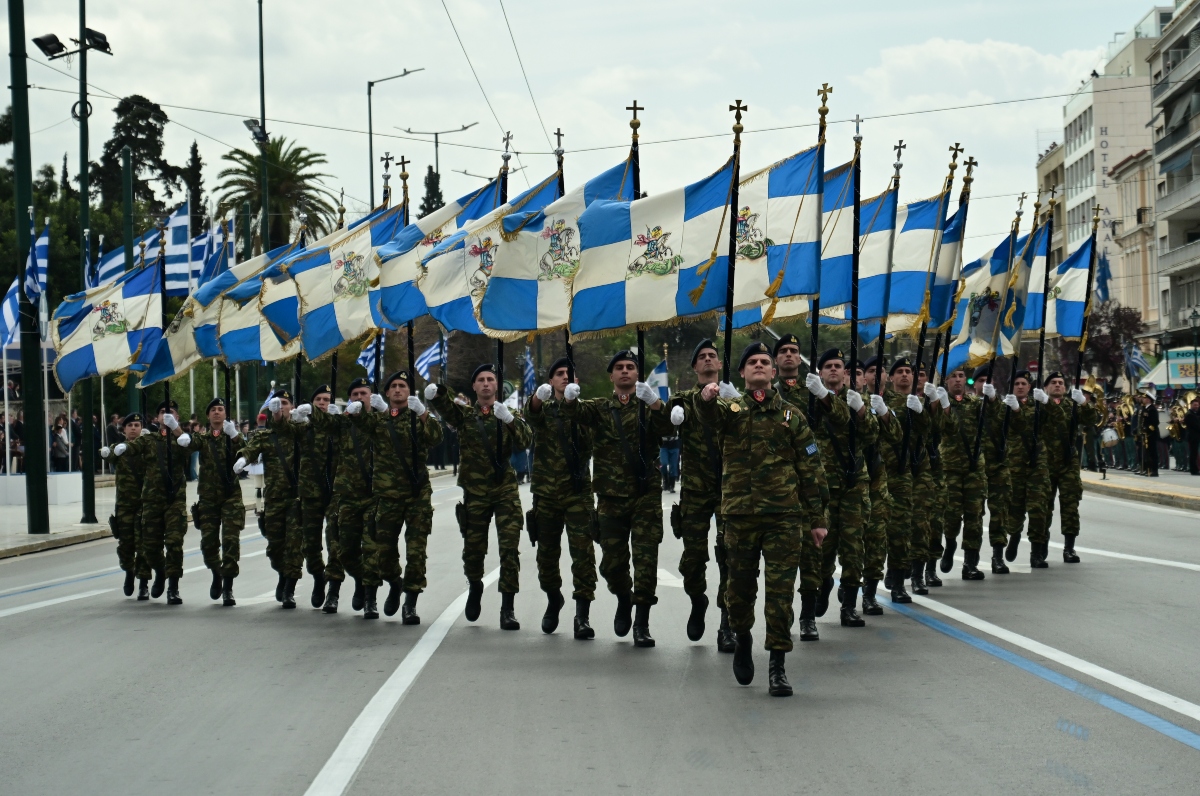 Όλα όσα συνέβησαν στη μεγάλη στρατιωτική παρέλαση