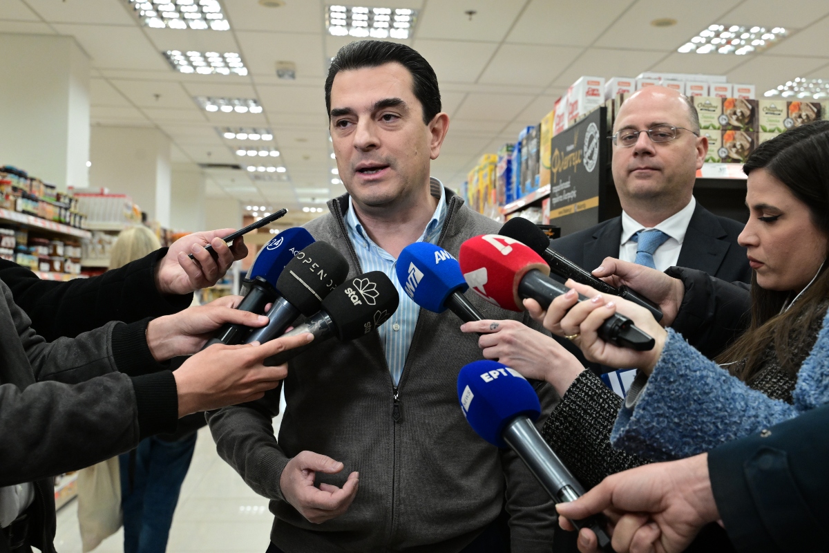 Σκρέκας για ακρίβεια: Αποδίδουν τα μέτρα για την αποκλιμάκωση των τιμών [vid]
