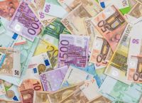 Μήνυμα Eurogroup για συμμάζεμα δαπανών αλλά και δημόσιες επενδύσεις