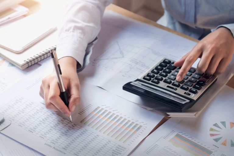 Γιατί “ανέβασε” την ανεργία η ΕΛΣΤΑΤ – Ο ρόλος των εποχικών εργαζομένων