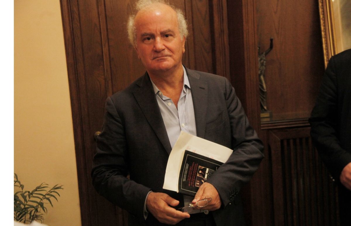Μιχάλης Χαραλαμπίδης: “Εφυγε” το ιστορικό στέλεχος του ΠΑΣΟΚ