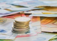 1,735 εκατ. μη μισθωτοί με συντάξεις κάτω των 1.000 ευρώ